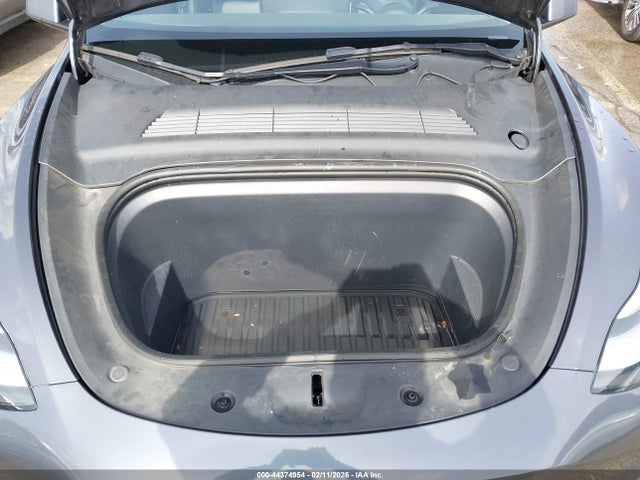 2022 TESLA MODEL Y 7SAYGDEE6NF363179 Photo 9