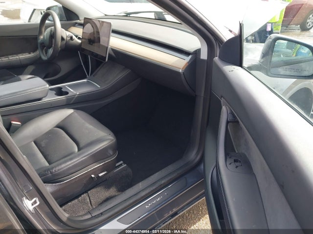 2022 TESLA MODEL Y 7SAYGDEE6NF363179 Photo 4