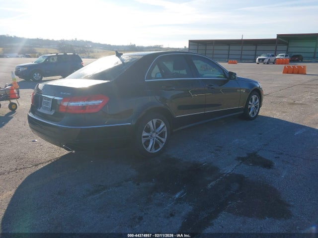 2011 MERCEDES-BENZ E 350 BLUETEC WDDHF2EB4BA320657 Photo 3