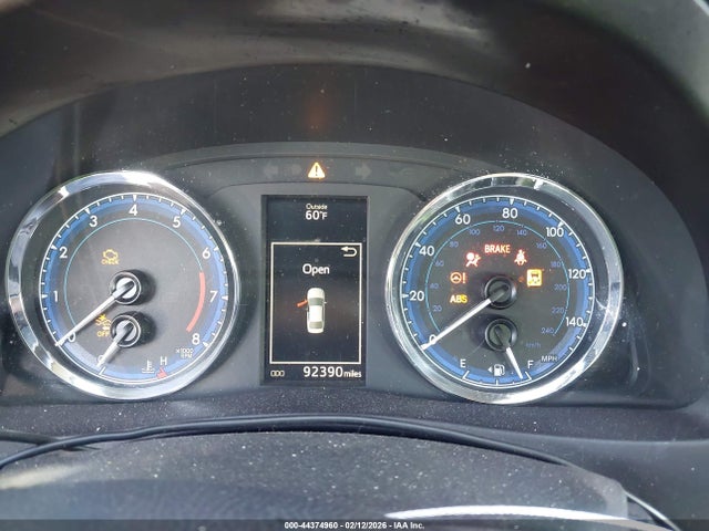 Toyota COROLLA SE 2018 5YFBURHEXJP814486 Image 7