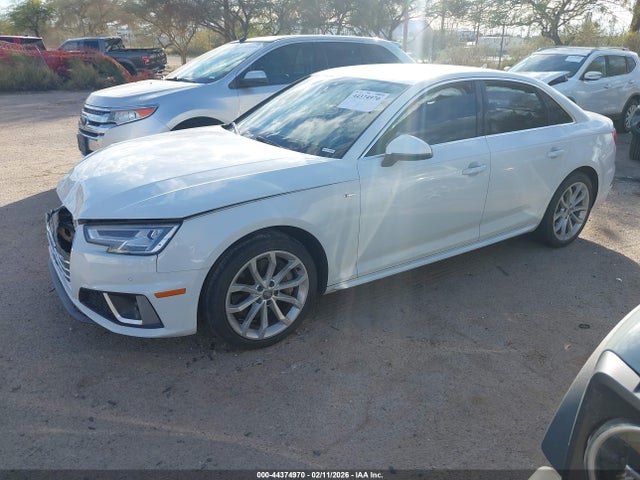 2019 AUDI A4 WAUENAF48KN012567 Photo 1
