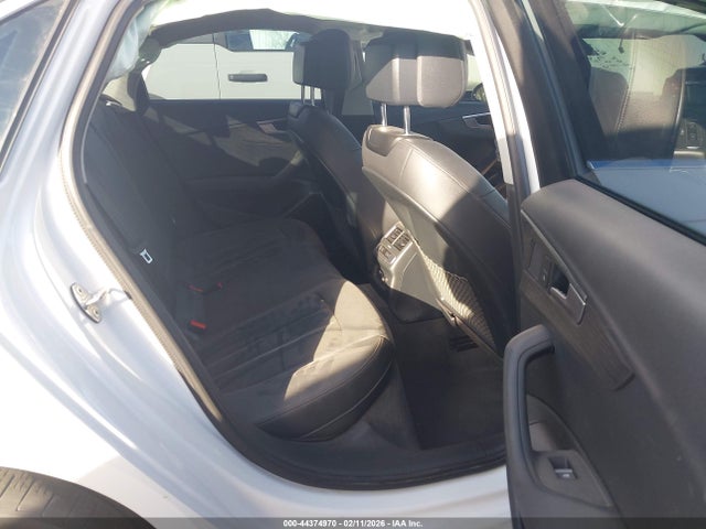 2019 AUDI A4 WAUENAF48KN012567 Photo 7