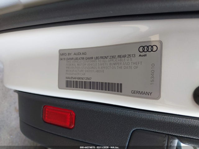 2019 AUDI A4 WAUENAF48KN012567 Photo 8