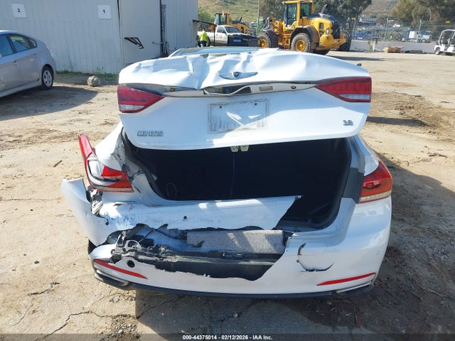 KMHGN4JE8FU096295 Hyundai Genesis 3.8
