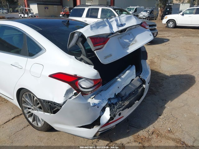KMHGN4JE8FU096295 Hyundai Genesis 3.8