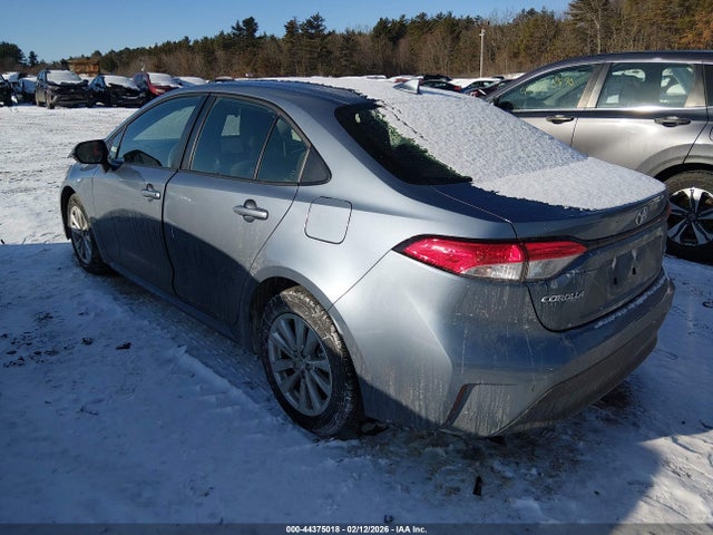 2026 TOYOTA COROLLA HYBRID JTDBCMFE7T3128894 Photo 2