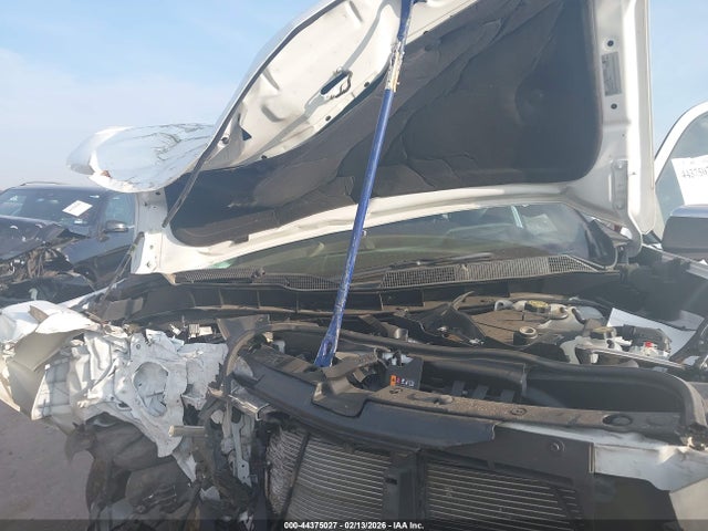 2022 CHEVROLET SILVERADO 1500 1GCUDGET6NZ595294 Photo 9