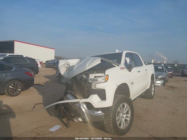 2022 CHEVROLET SILVERADO 1500 1GCUDGET6NZ595294 Photo 1