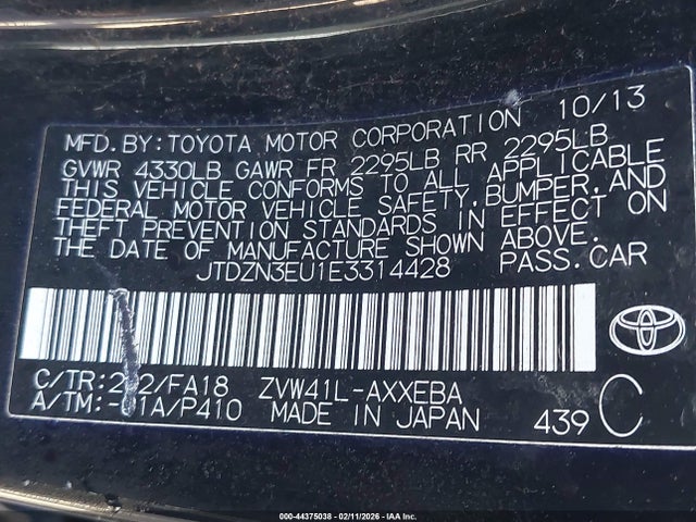 JTDZN3EU1E3314428 Toyota Prius V Two