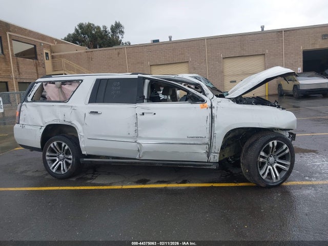 1GKS2HKJ0JR241887 GMC YUKON XL DENALI