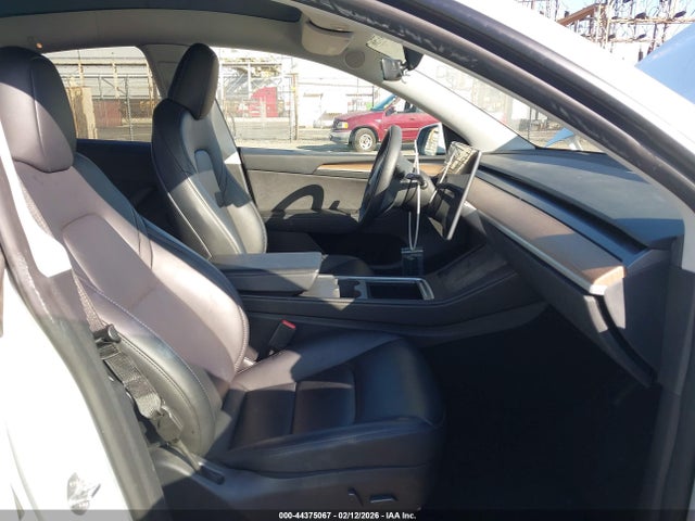2023 TESLA MODEL Y 7SAYGDEE4PF807159 Photo 4