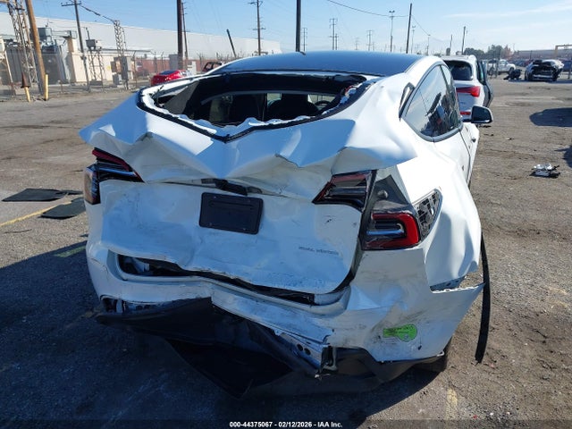 2023 TESLA MODEL Y 7SAYGDEE4PF807159 Photo 5