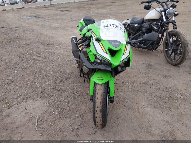 JKBZXJJ18SA024713 Kawasaki Zx636 K