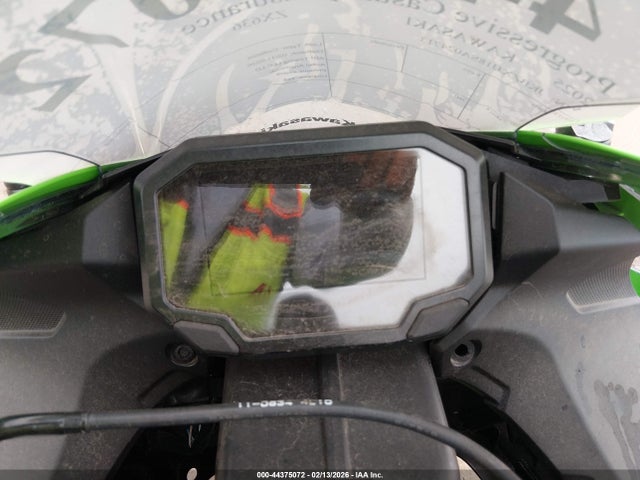 JKBZXJJ18SA024713 Kawasaki Zx636 K