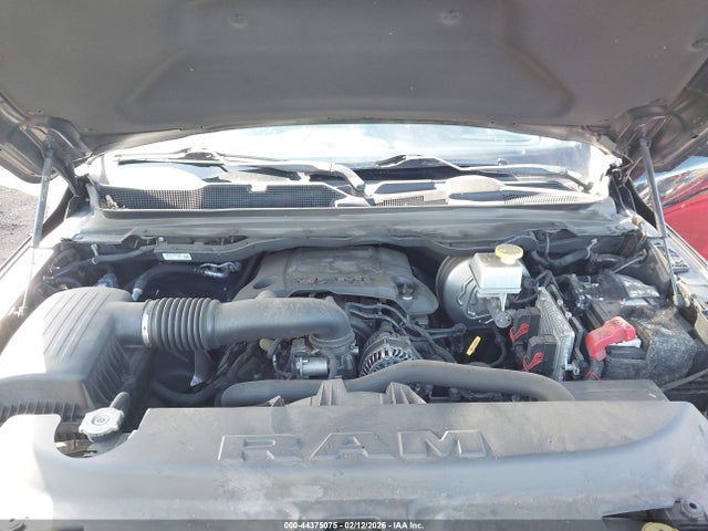 1C6RREHT5KN701123 RAM 1500 Limited 4x2 5&#039;7 Box