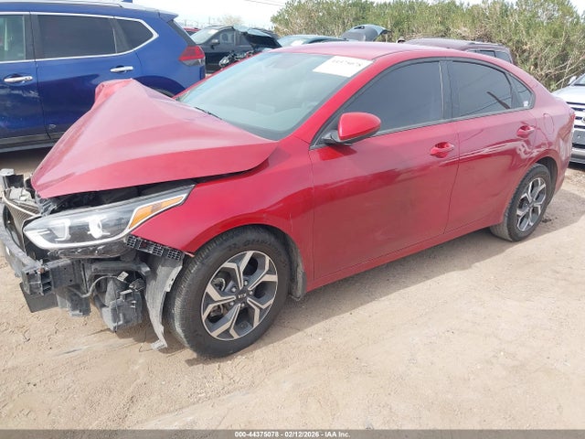 KIA Forte Lxs 2021 3KPF24AD8ME355198 Image 2
