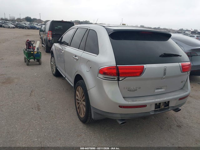 2012 LINCOLN MKX 2LMDJ6JK0CBL11027 Photo 2