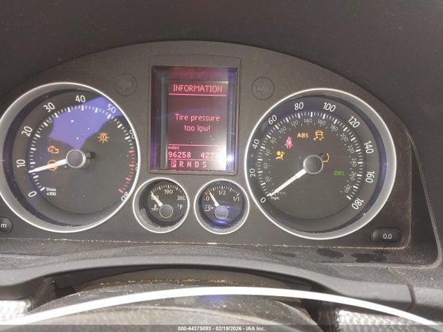 2008 VOLKSWAGEN R32 WVWKC71KX8W250217 Photo 6