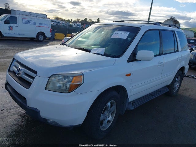 2006 HONDA PILOT 2HKYF18726H549249 Photo 1