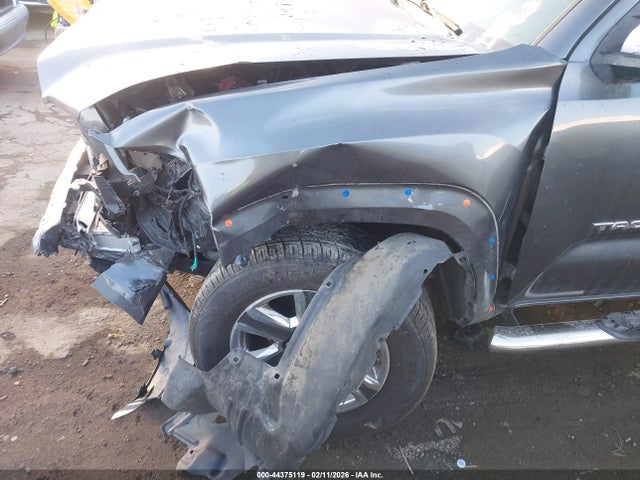 3TMEZ5CN3GM018953 Toyota Tacoma Limited