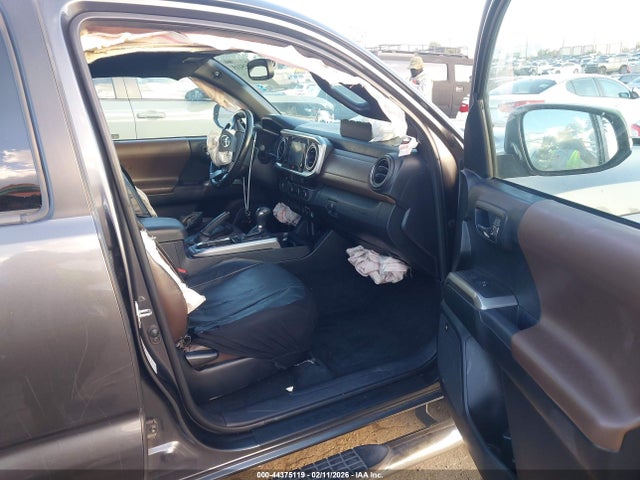 3TMEZ5CN3GM018953 Toyota Tacoma Limited