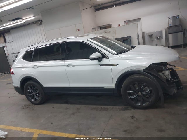 3VVNB7AX6PM057381 Volkswagen Tiguan 2.0t Se