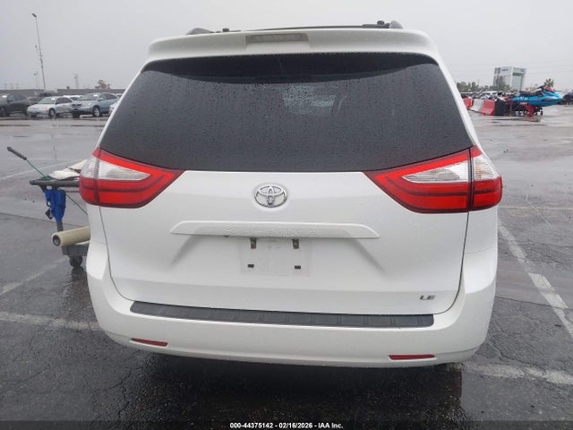 Toyota Sienna Le 8 Passenger 2015 5TDKK3DC9FS553972 Image 16
