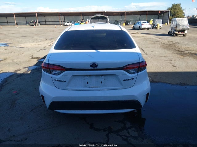 Toyota Corolla Hybrid Le 2022 JTDEAMDE7N3013155 Image 17