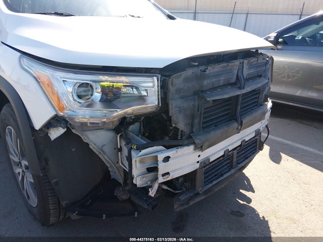 1GKKNLLA9HZ306366 GMC Acadia Sle-2