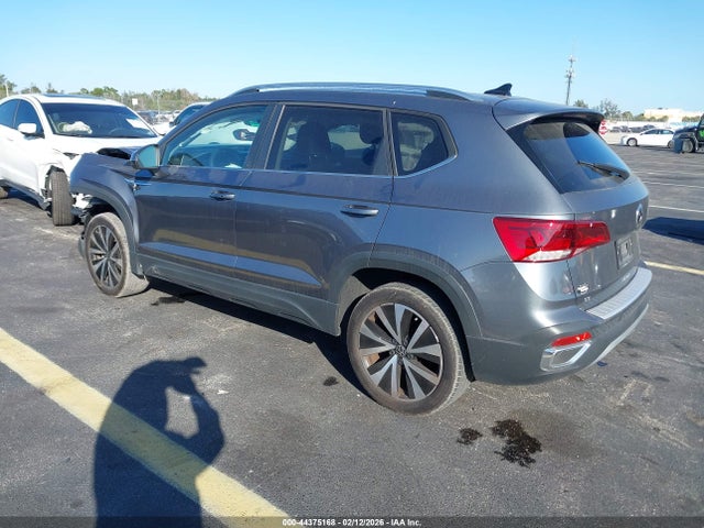 2023 VOLKSWAGEN TAOS 3VVSX7B27PM372388 Photo 2