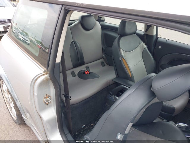 2006 MINI COOPER S WMWRE33506TJ34559 Photo 7