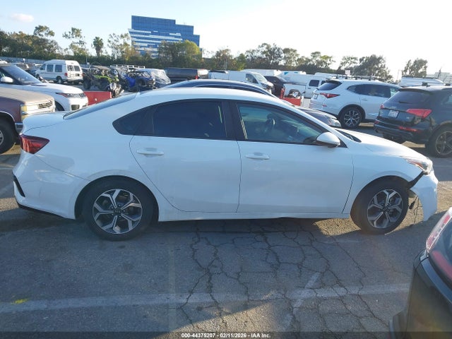 KIA Forte Lxs 2019 3KPF24AD8KE138683 Image 13