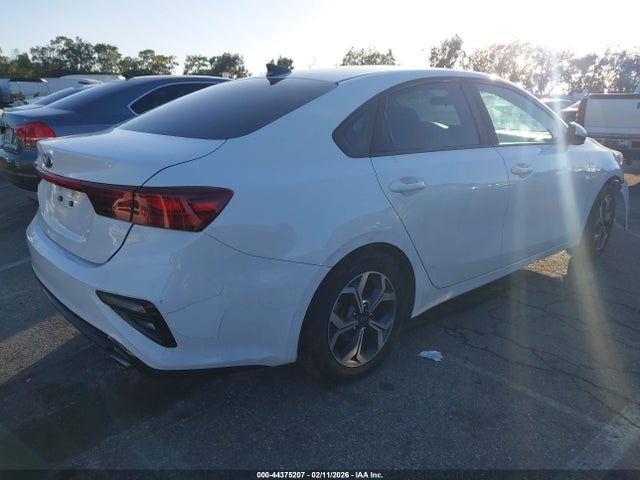 KIA Forte Lxs 2019 3KPF24AD8KE138683 Image 4