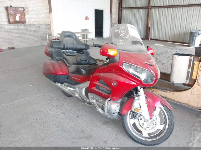 JH2SC68G6GK401806 Honda GL1800
