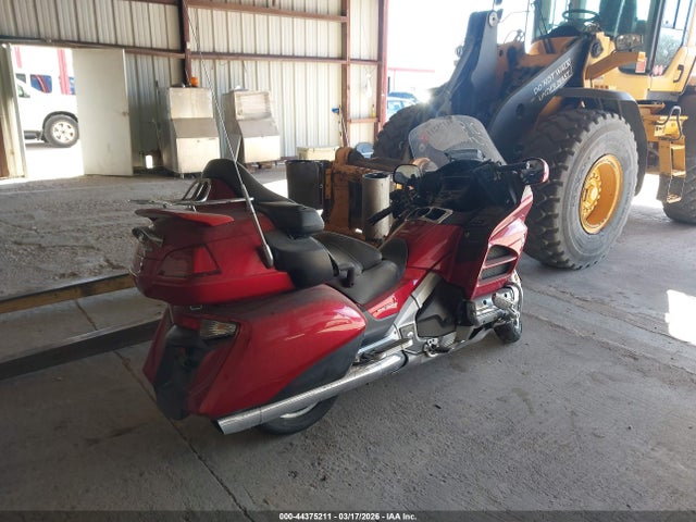 2016 HONDA GL1800 JH2SC68G6GK401806 Photo 3