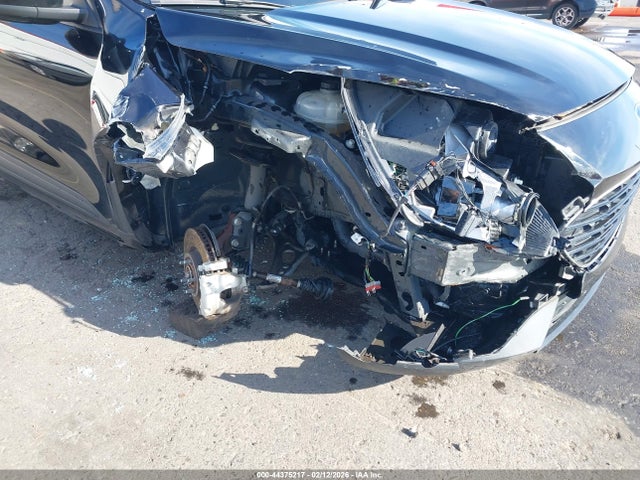 1FMCU9G69NUA43070 Ford ESCAPE SE