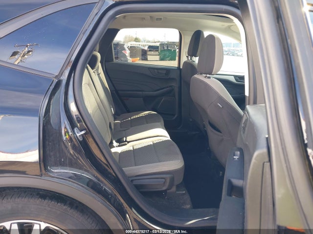 1FMCU9G69NUA43070 Ford ESCAPE SE