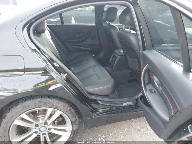 BMW 328i Xdrive 2015 WBA3B5C59FF960965 Image 18