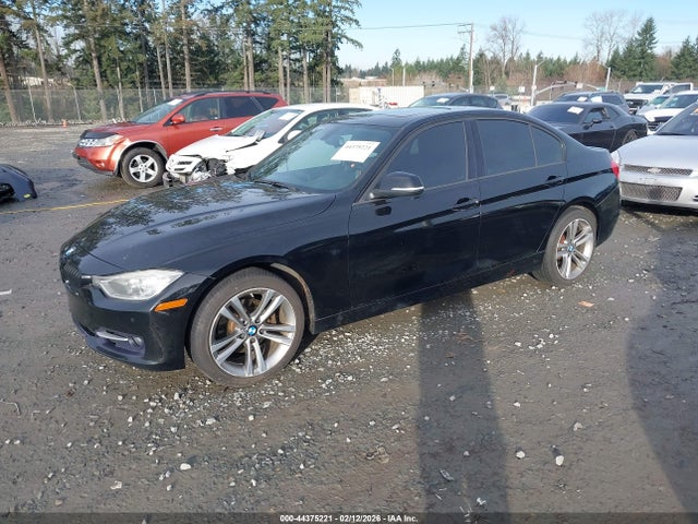 BMW 328i Xdrive 2015 WBA3B5C59FF960965 Image 2