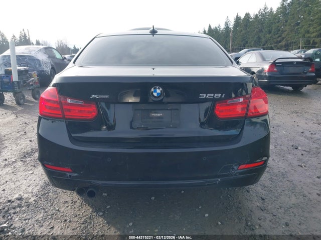 BMW 328i Xdrive 2015 WBA3B5C59FF960965 Image 6