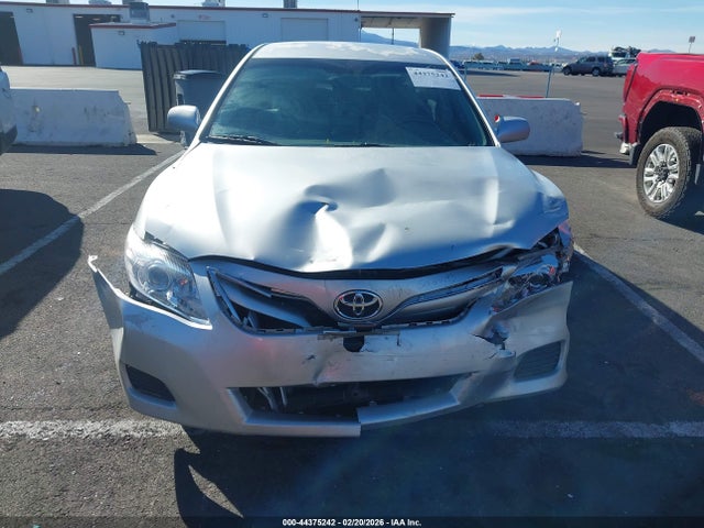 2011 TOYOTA CAMRY 4T1BF3EK3BU130879 Photo 5