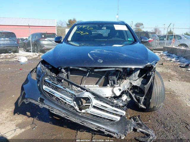 44375247 :رقم المزاد ، W1N0G8EB0MF870234 vin ، 2021 Mercedes-benz Glc 300 4matic Suv مزاد بيع