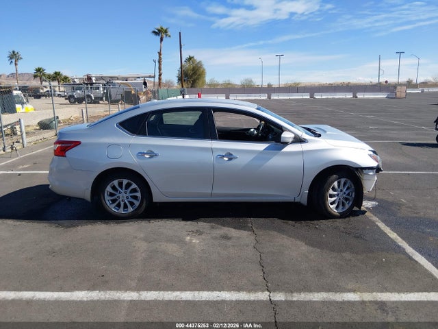 3N1AB7AP8JL639284 Nissan SENTRA SV