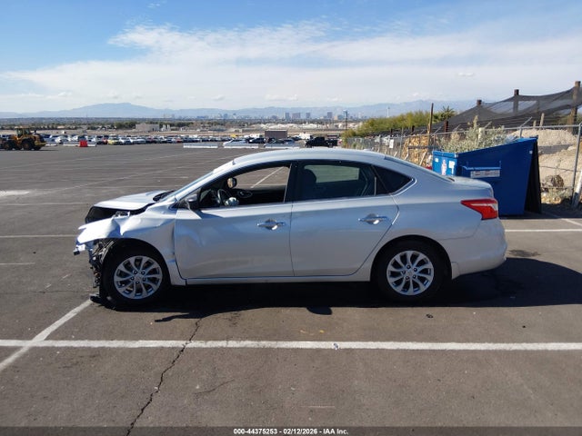 3N1AB7AP8JL639284 Nissan SENTRA SV