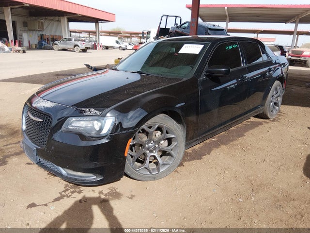 2019 Chrysler 300 300s მანქანა იყიდება აუქციონზე, vin: 2C3CCABG2KH585459, აუქციონის ნომერი: 44375255