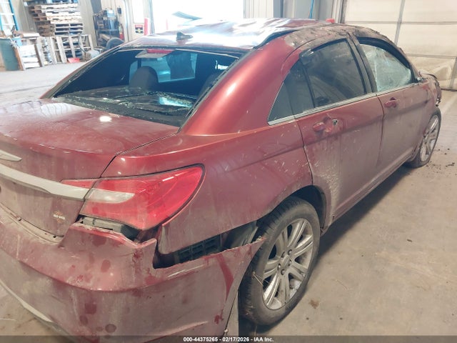 44375265 :رقم المزاد ، 1C3BC1FB2BN584197 vin ، 2011 Chrysler 200 Touring مزاد بيع