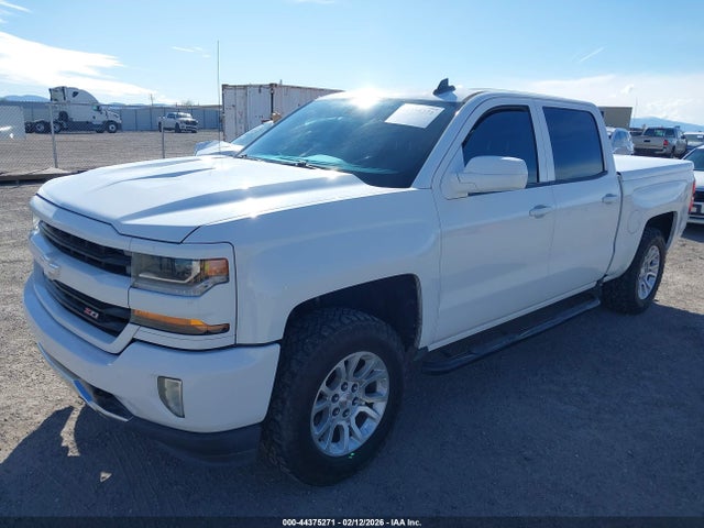 Chevrolet Silverado 1500 2lt 2017 3GCUKREC2HG154218 Image 2