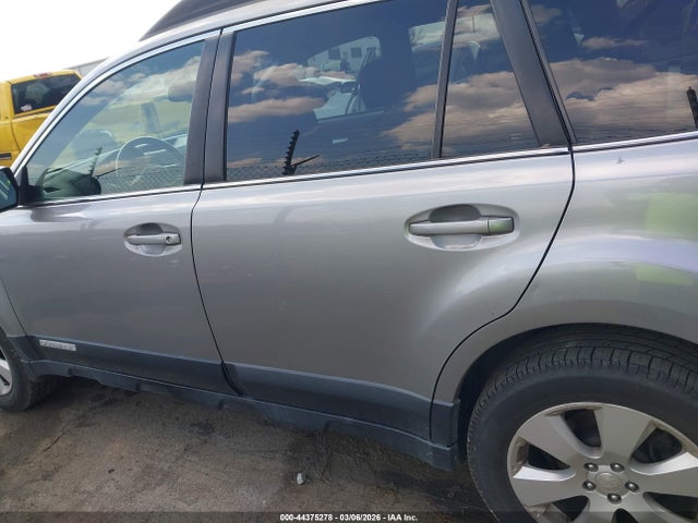 Продажа на аукционе авто 2011 Subaru Outback 2.5i Premium, vin: 4S4BRCGC9B3329955, номер лота: 44375278