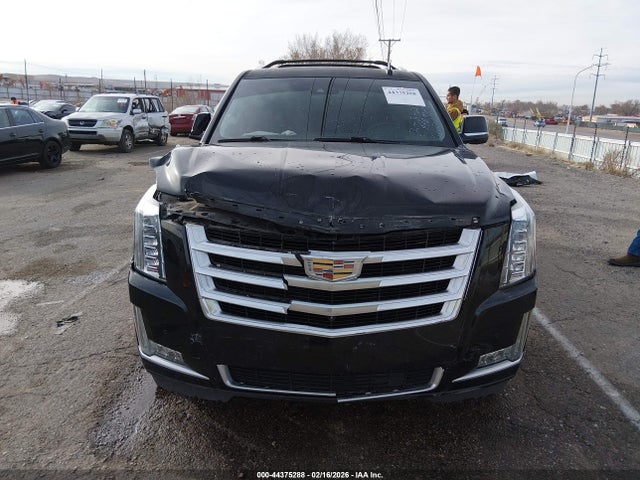 1GYS4BKJ9HR133260 Cadillac Escalade Luxury
