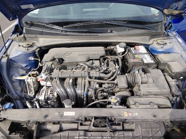 KMHLL4AG6PU596995 Hyundai ELANTRA SE